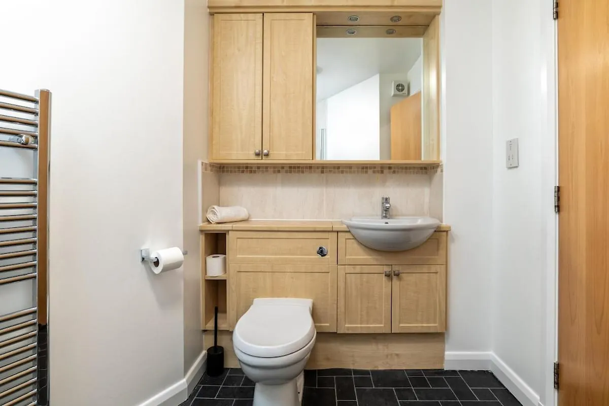 Queens Crescent - Stylish Retreat And Tranquil Aberdeen