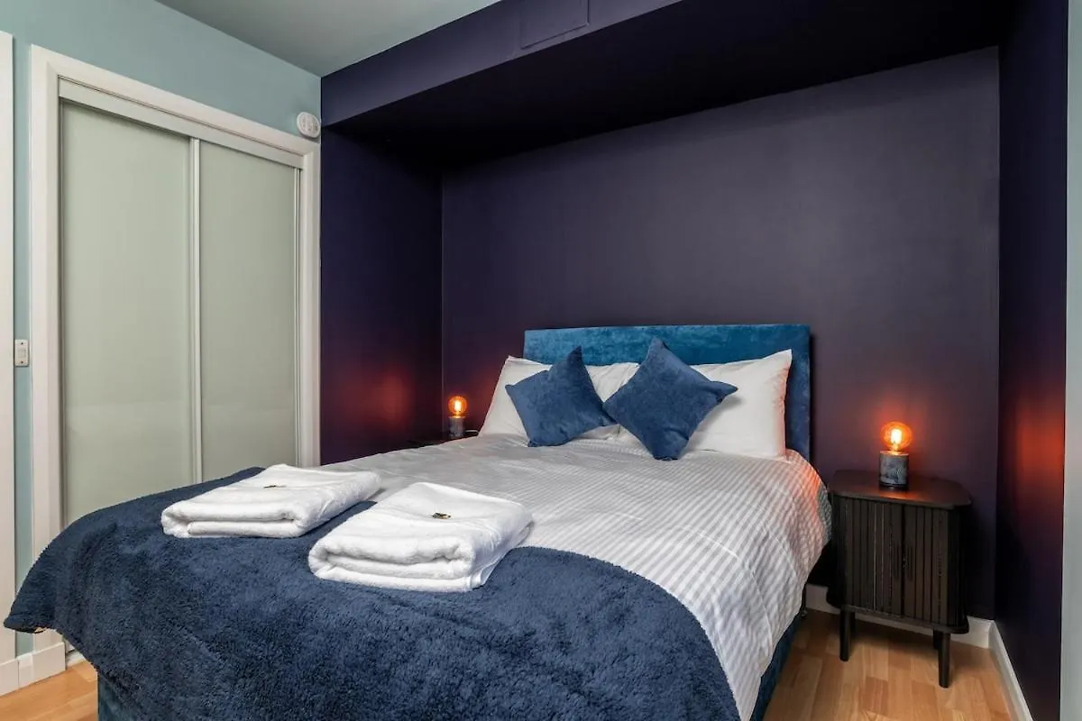 Queens Crescent - Stylish Retreat And Tranquil Aberdeen 0*,
