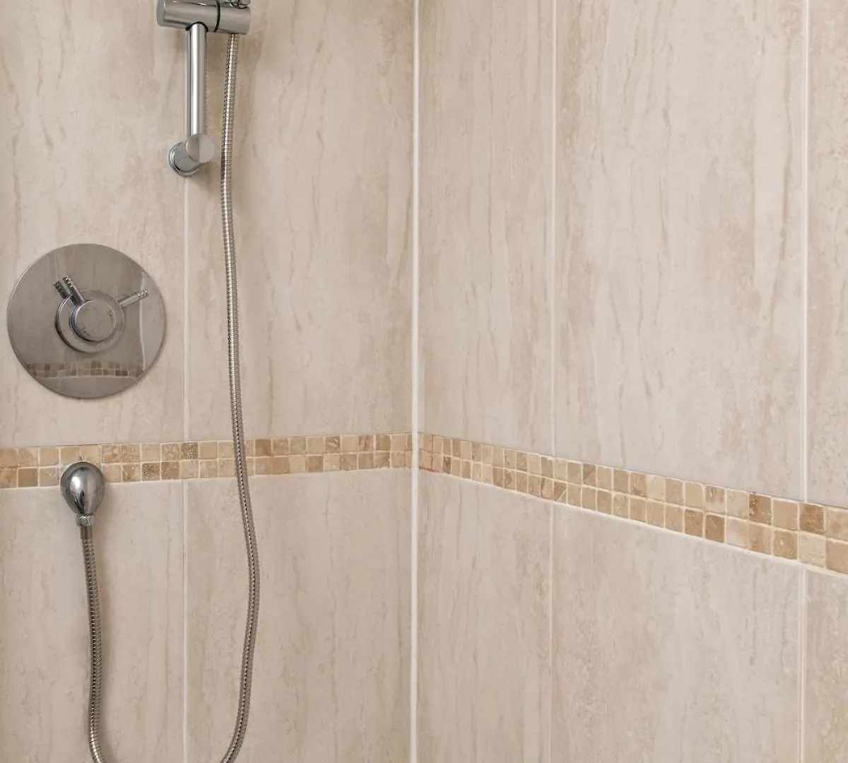 Apartment Queens Crescent - Stylish Retreat And Tranquil Aberdeen United Kingdom
