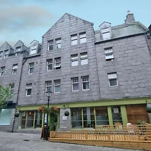 Rennies Court Apartment